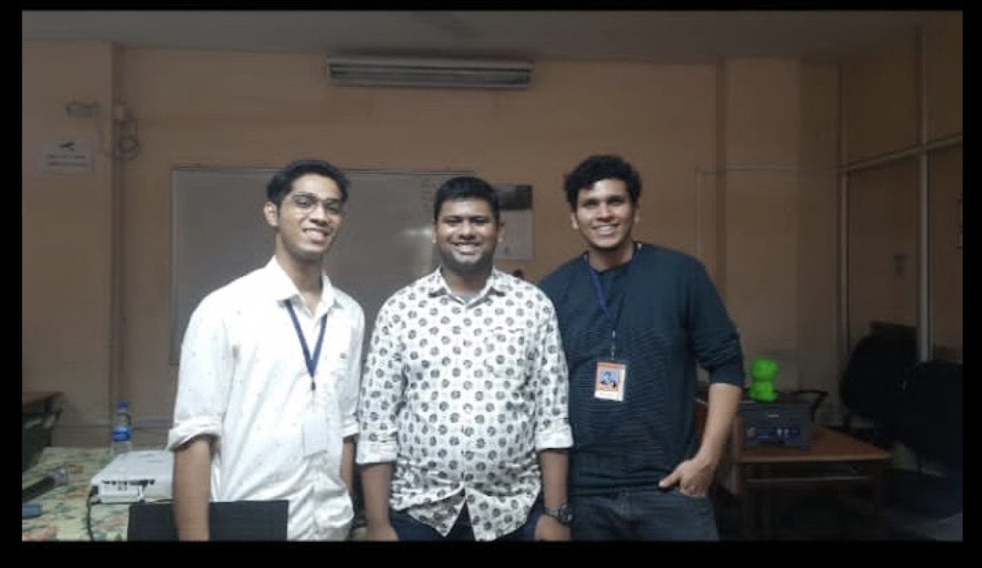 Me, Kurian and Nitin Sabu. 3 xMEC-ians